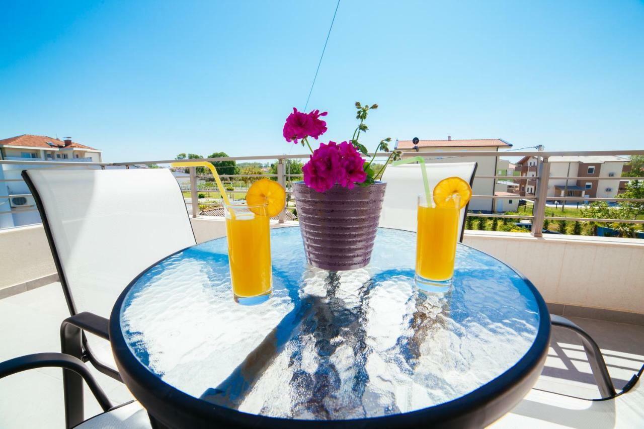 Adriatica Sea & Sun Bed & Breakfast Ulcinj Luaran gambar