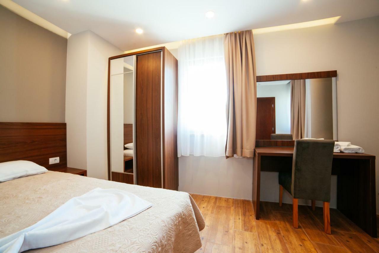 Adriatica Sea & Sun Bed & Breakfast Ulcinj Luaran gambar