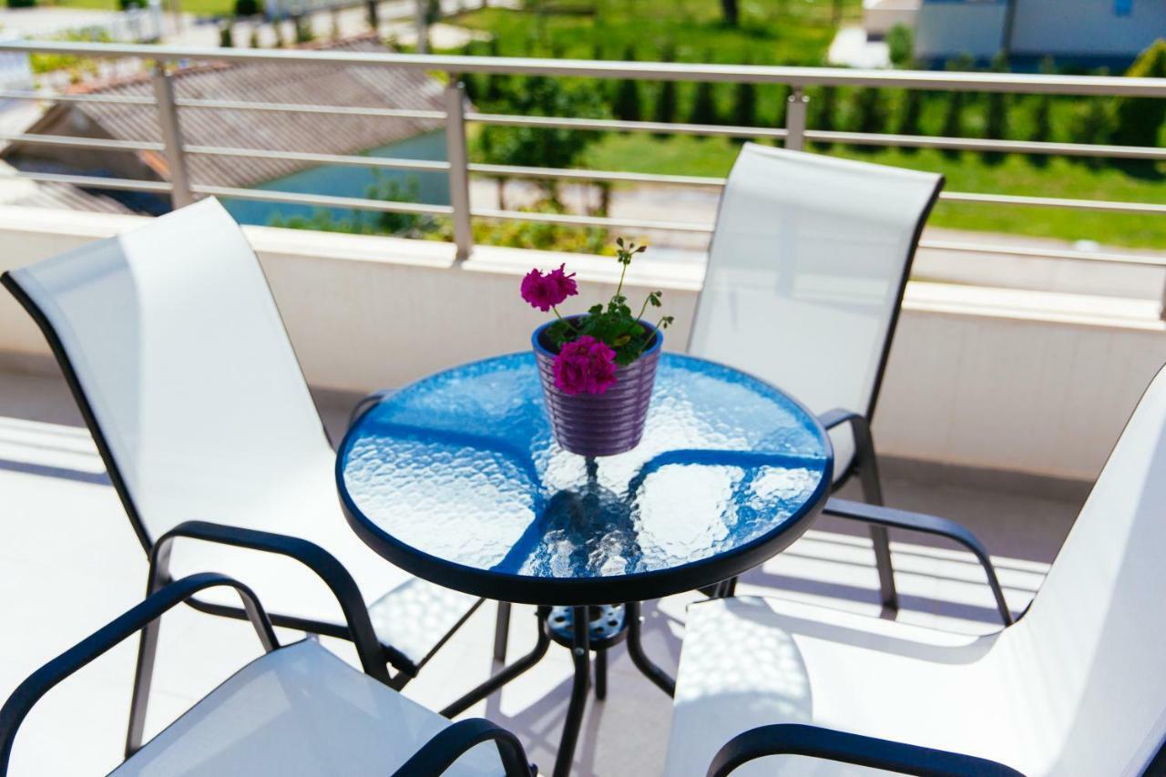 Adriatica Sea & Sun Bed & Breakfast Ulcinj Luaran gambar