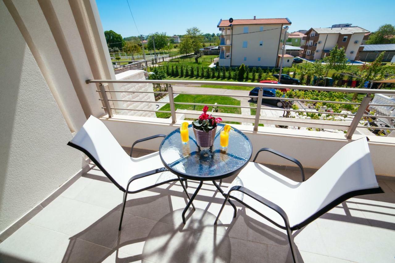 Adriatica Sea & Sun Bed & Breakfast Ulcinj Luaran gambar